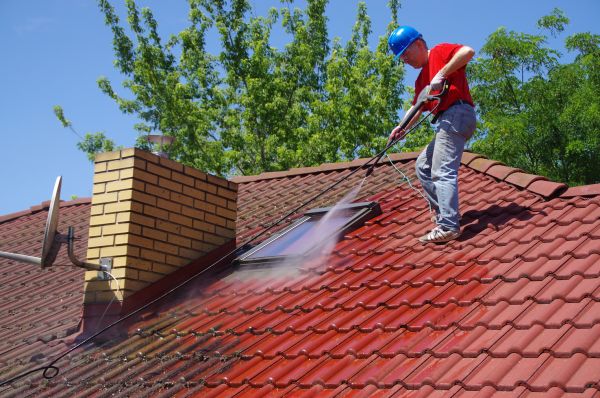 Winchester Roof Cleaning